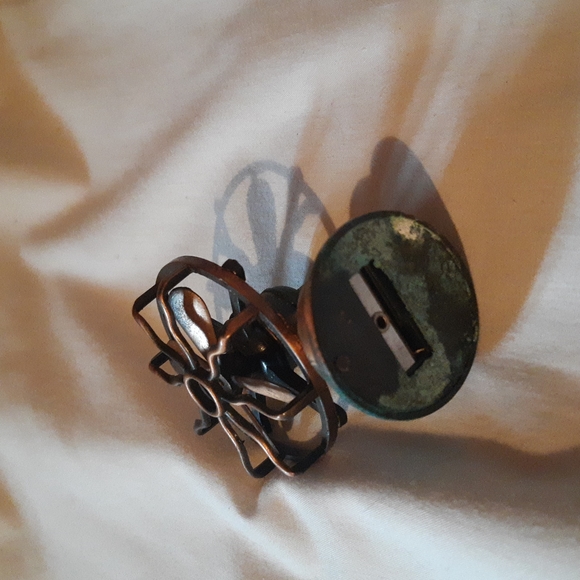 Vintage Articulated Four Blades Room Fan Die Cast Miniature Pencil Sharpener - Picture 8 of 9